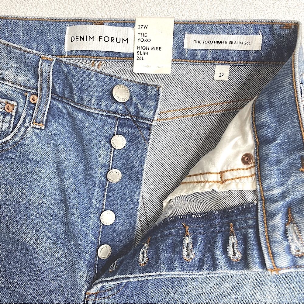 Denim Forum Aritzia 'The Yoko High Rise' Slim
High-waisted Denim Jeans Size (27) - Picture 6 of 15
